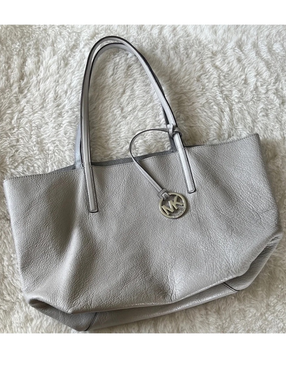 Michael Kors Izzy soft grey two tone reversible Leather Tote carryall
